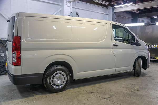 2024 Toyota Hiace GDH300R LWB