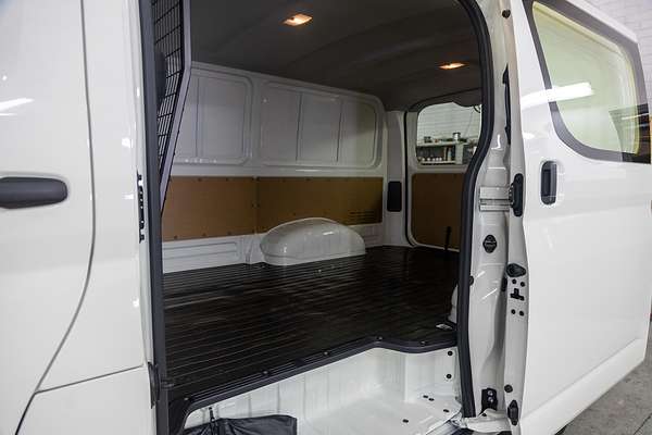2024 Toyota Hiace GDH300R LWB