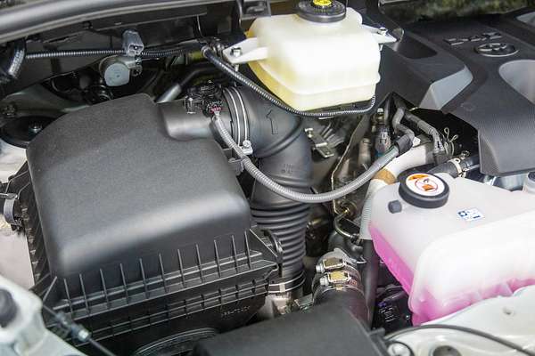 2024 Toyota Hiace GDH300R LWB