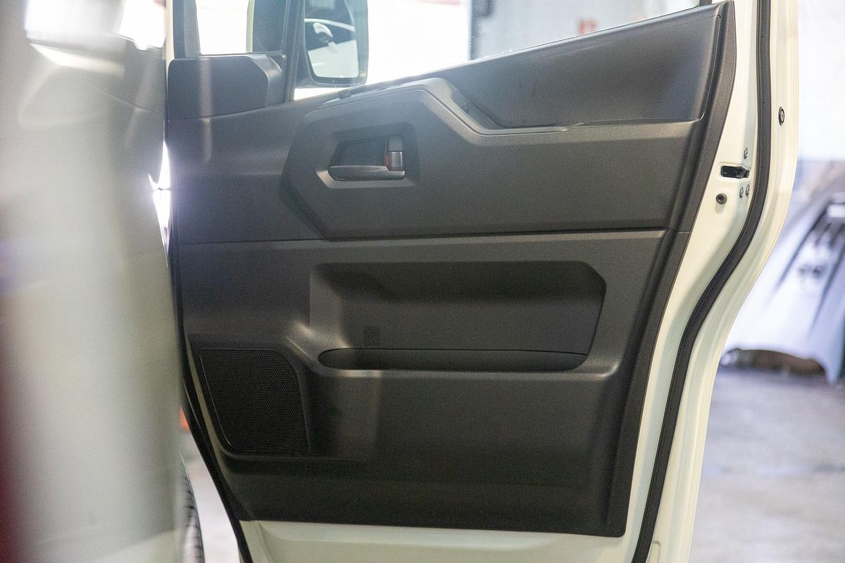 2024 Toyota Hiace GDH300R LWB