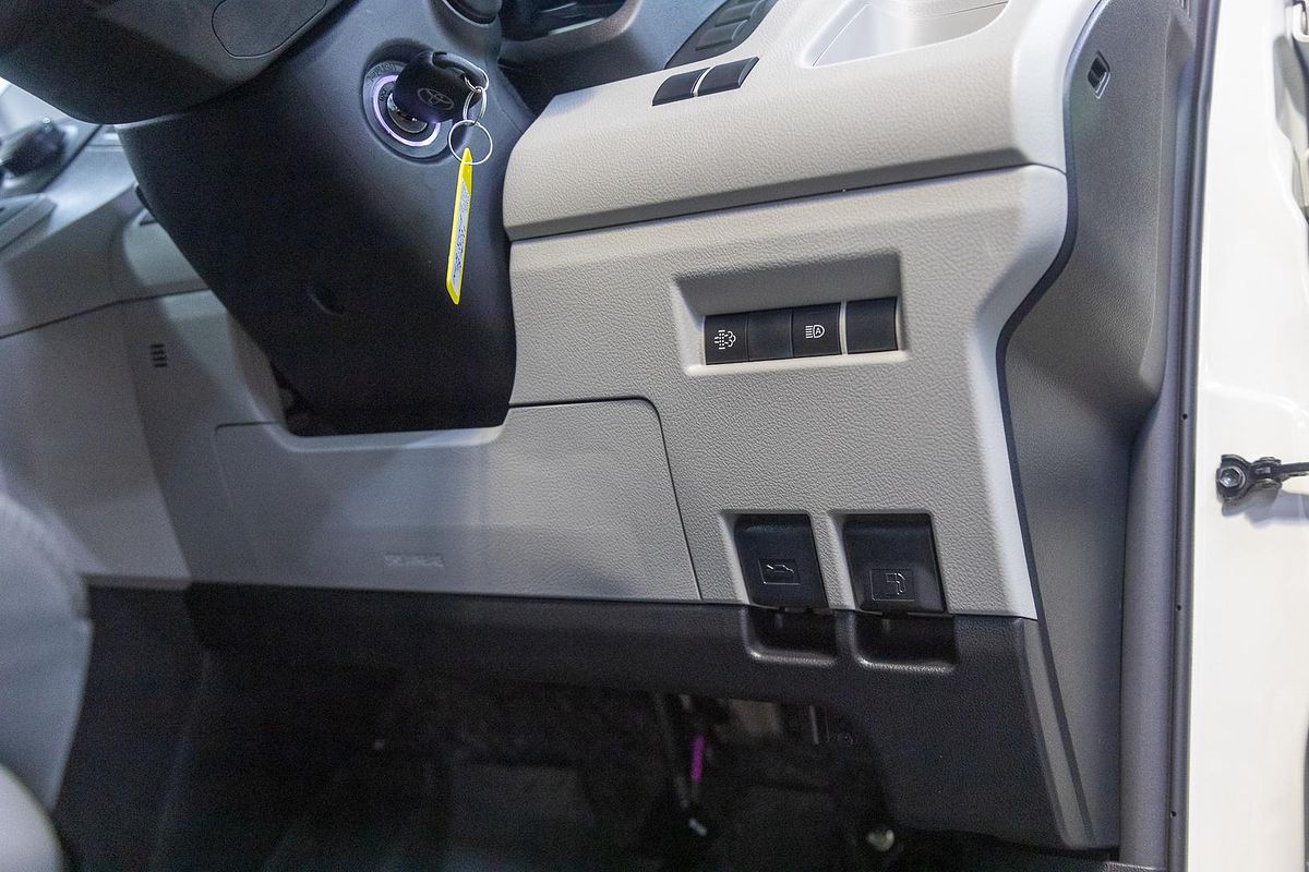 2024 Toyota Hiace GDH300R LWB