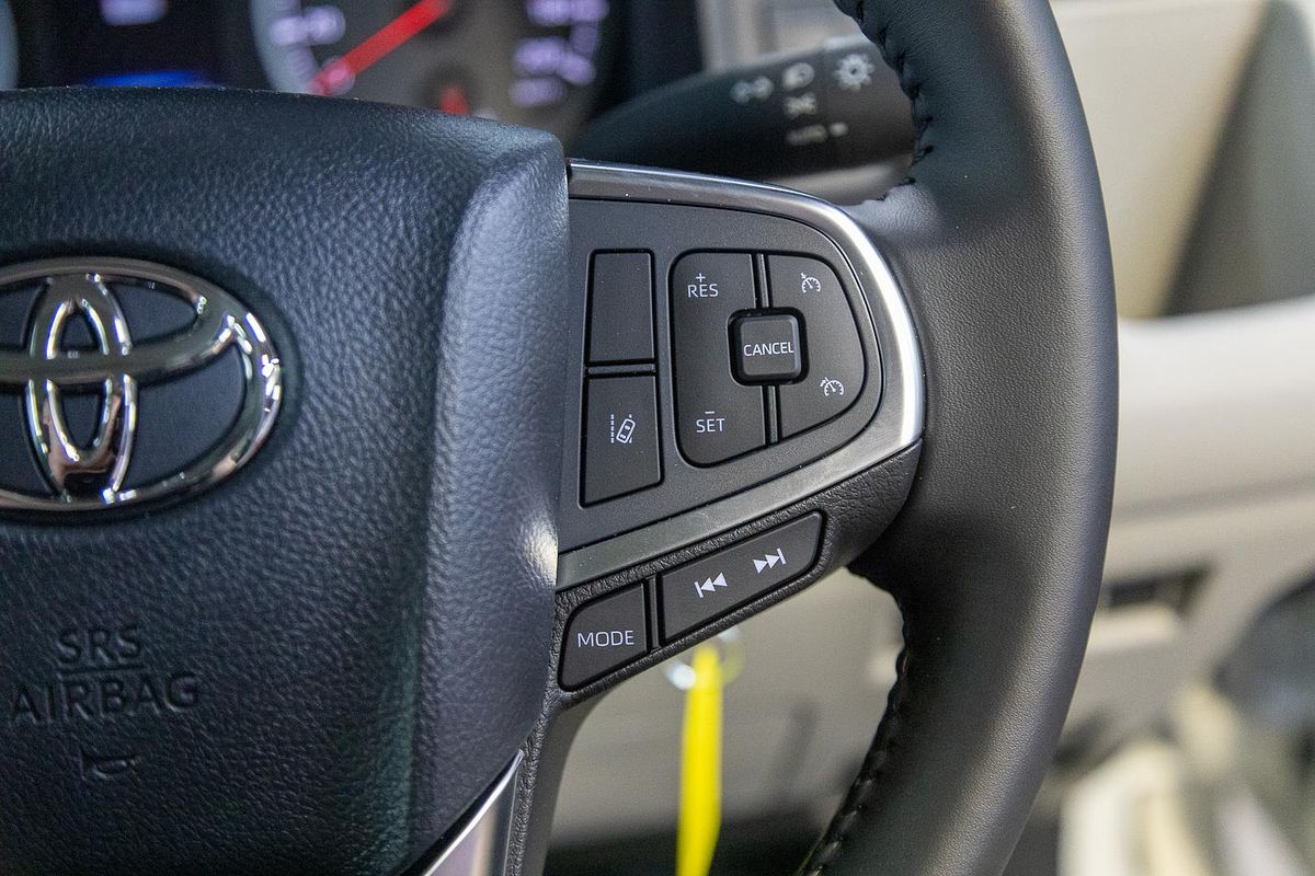 2024 Toyota Hiace GDH300R LWB
