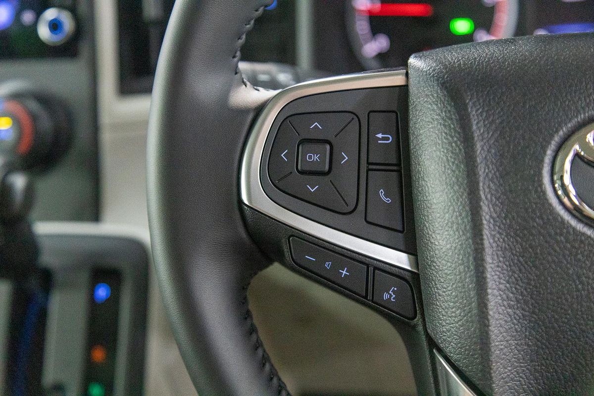 2024 Toyota Hiace GDH300R LWB
