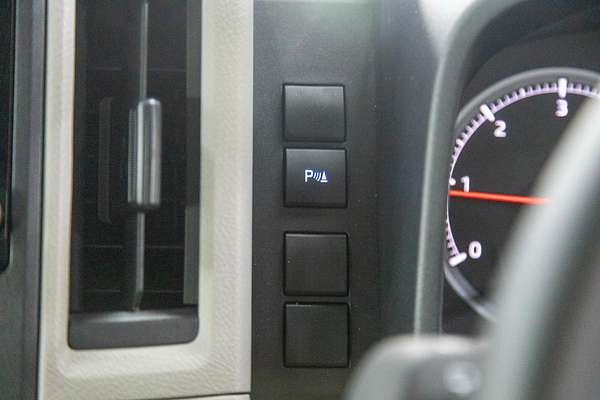 2024 Toyota Hiace GDH300R LWB