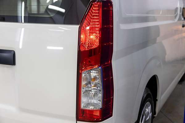2024 Toyota Hiace GDH300R LWB