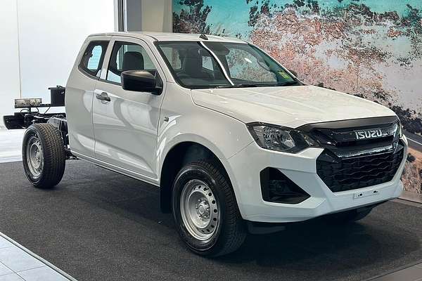 2024 Isuzu D-MAX SX 4X4