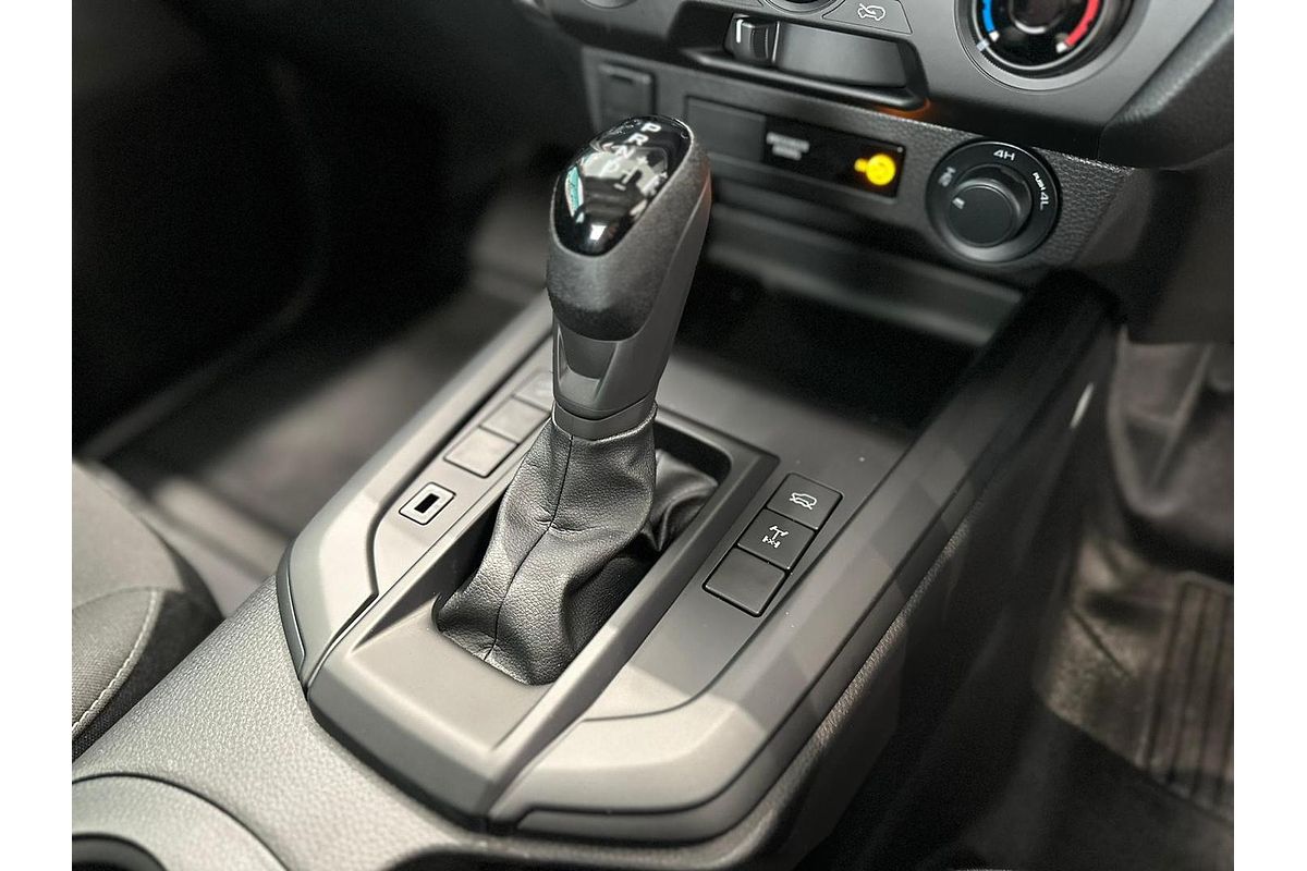 2024 Isuzu D-MAX SX 4X4