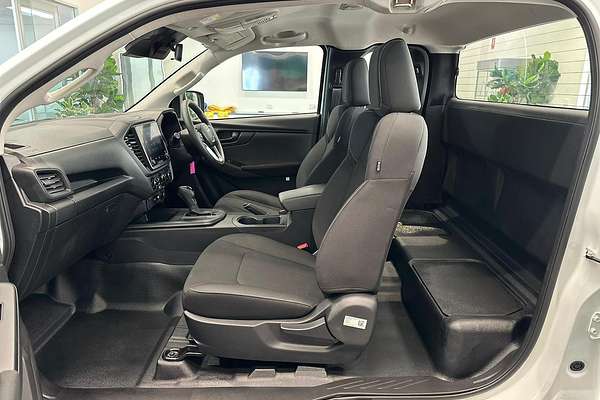 2024 Isuzu D-MAX SX 4X4