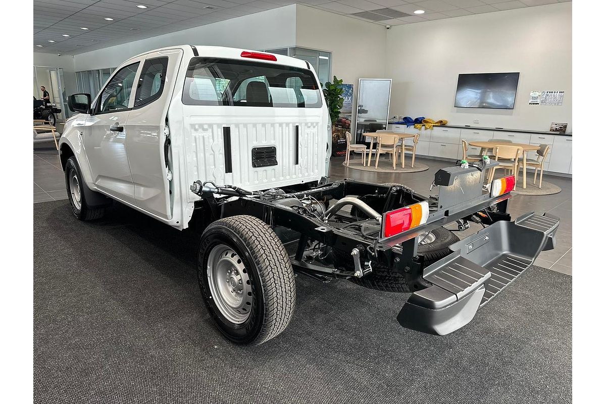 2024 Isuzu D-MAX SX High Ride Rear Wheel Drive