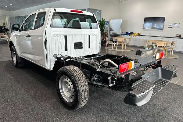 2024 Isuzu D-MAX SX High Ride Rear Wheel Drive