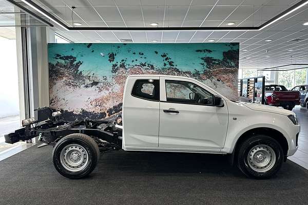 2024 Isuzu D-MAX SX High Ride Rear Wheel Drive