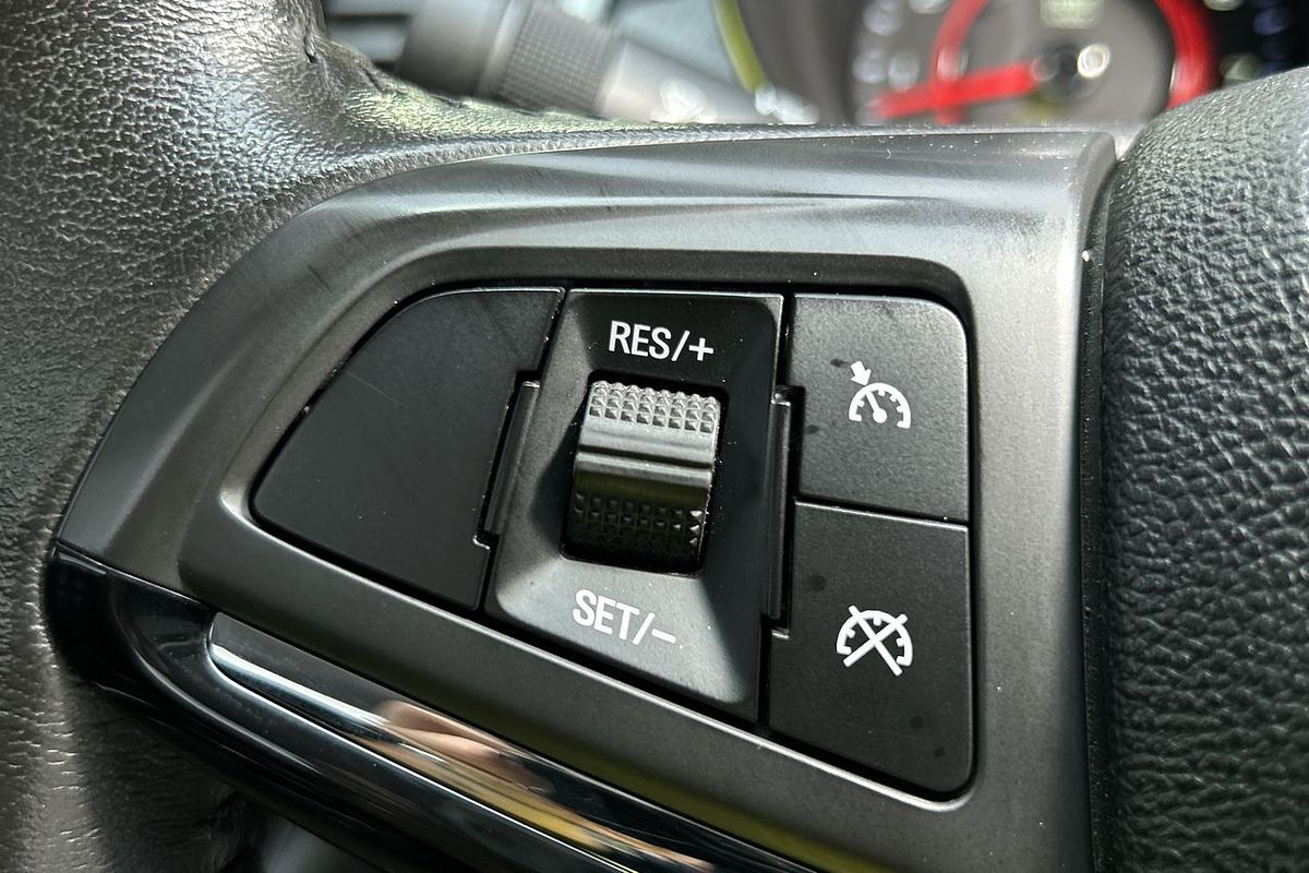 2017 Holden Ute SV6 VF Series II Rear Wheel Drive