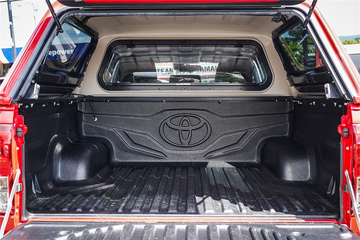 2021 Toyota Hilux SR GUN126R 4X4