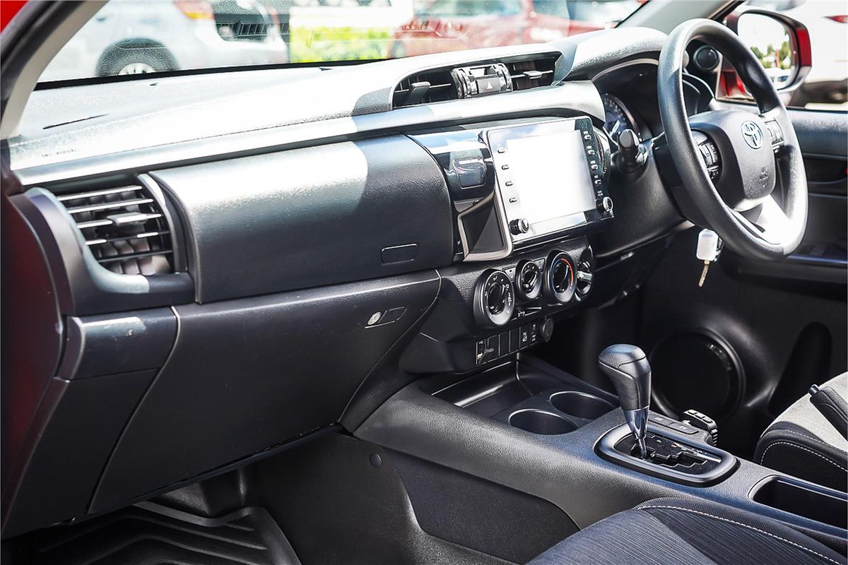 2021 Toyota Hilux SR GUN126R 4X4