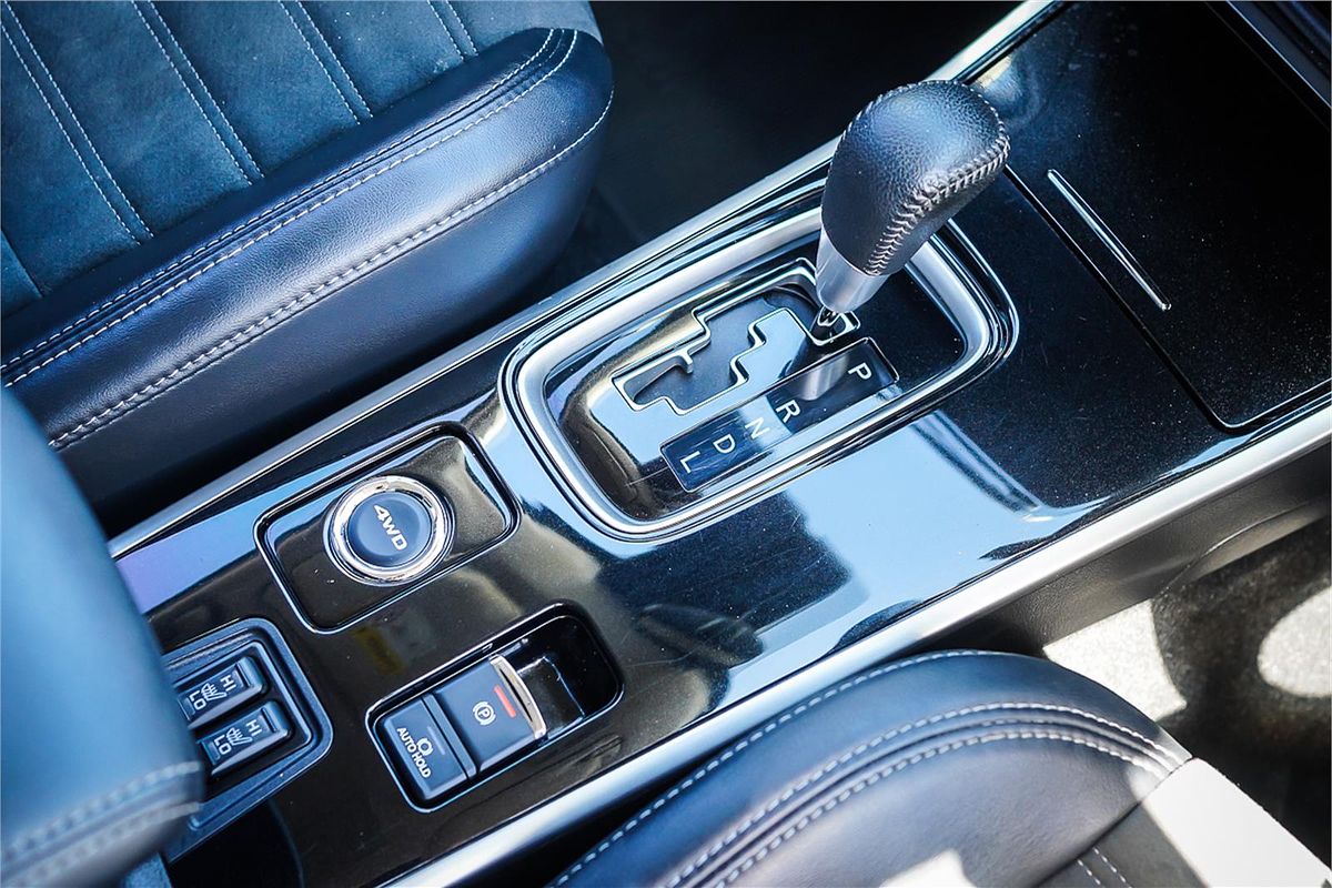 2018 Mitsubishi Outlander LS ZL