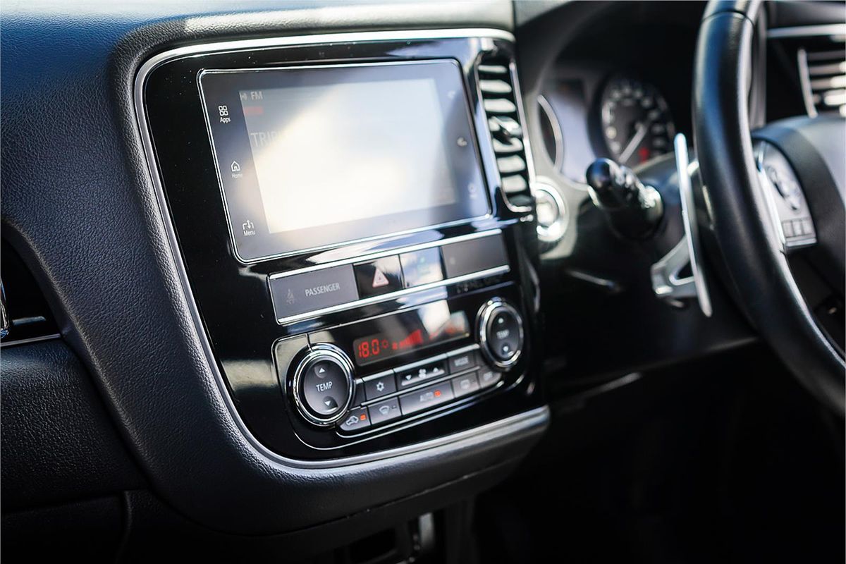 2018 Mitsubishi Outlander LS ZL