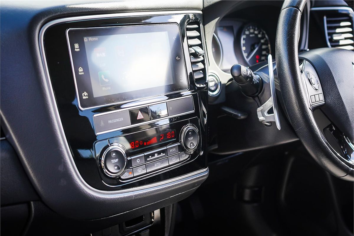 2018 Mitsubishi Outlander LS ZL