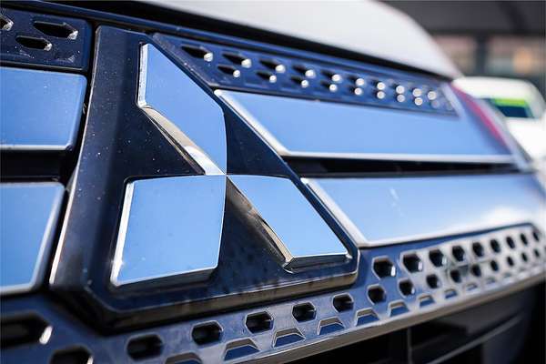 2018 Mitsubishi Outlander LS ZL