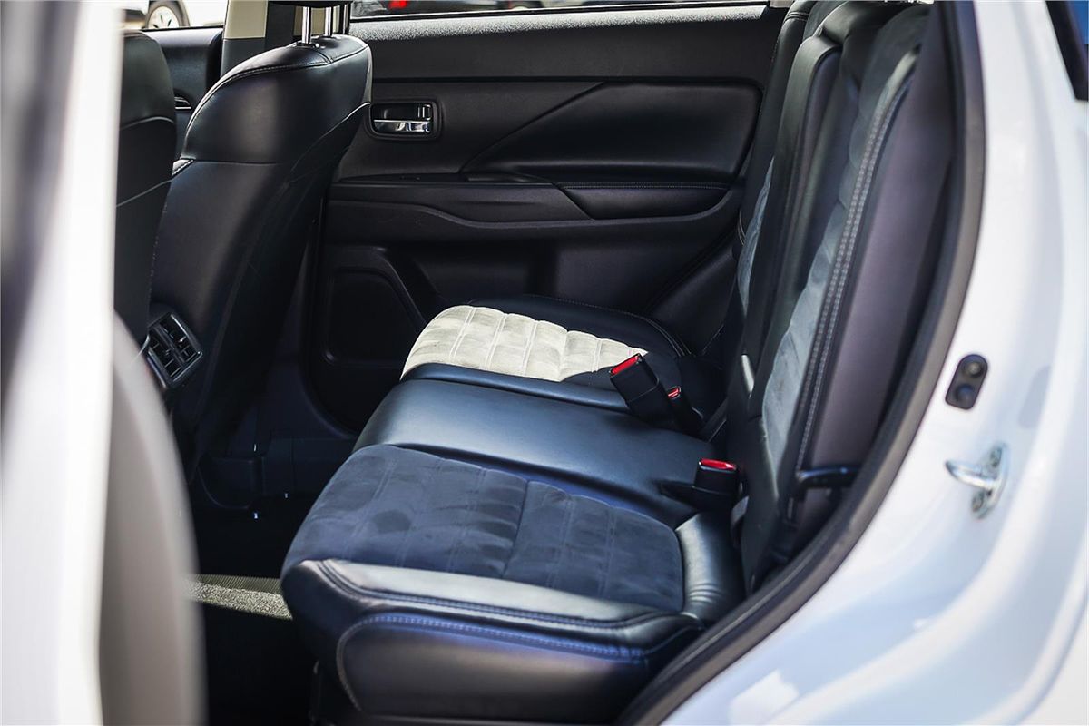 2018 Mitsubishi Outlander LS ZL