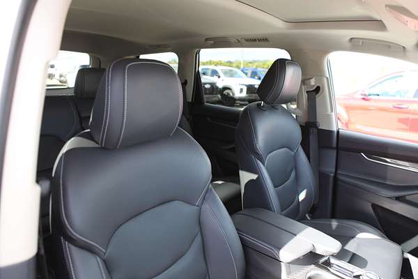 2024 LDV D90 Executive SV9A