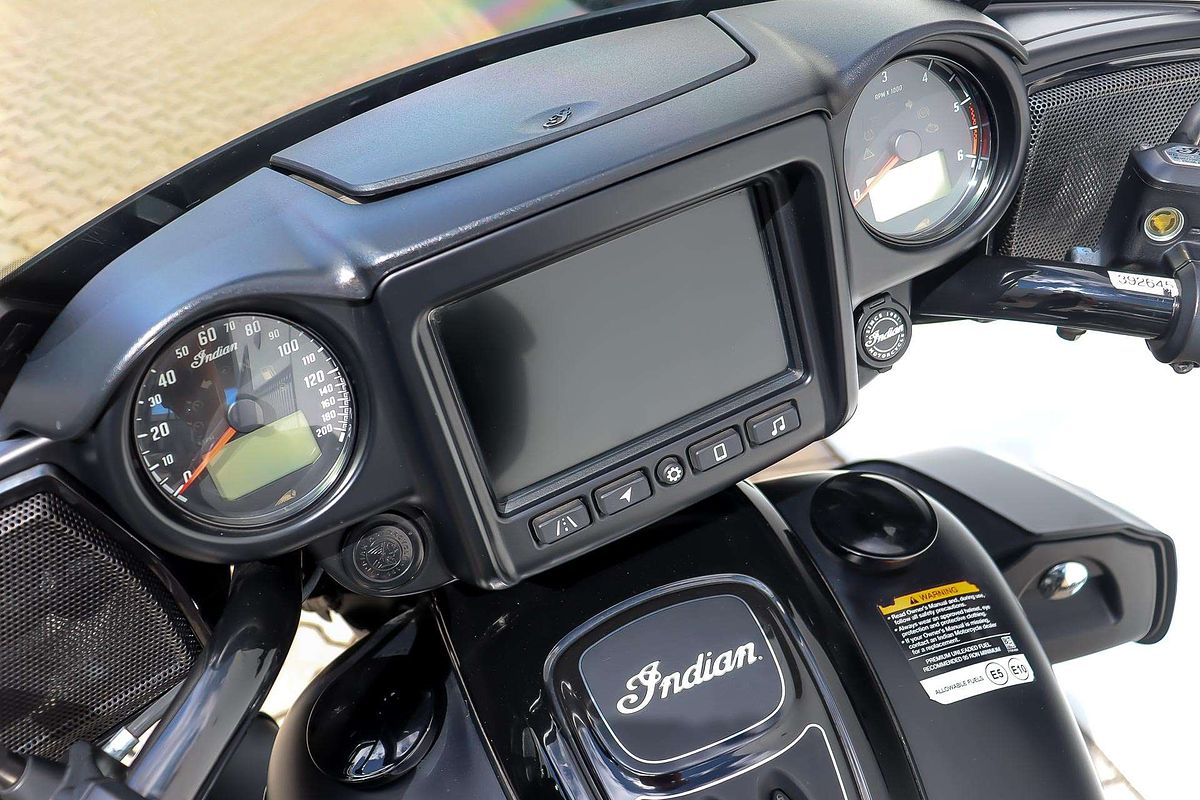 2020 Indian Roadmaster Dark Horse Roadmaster