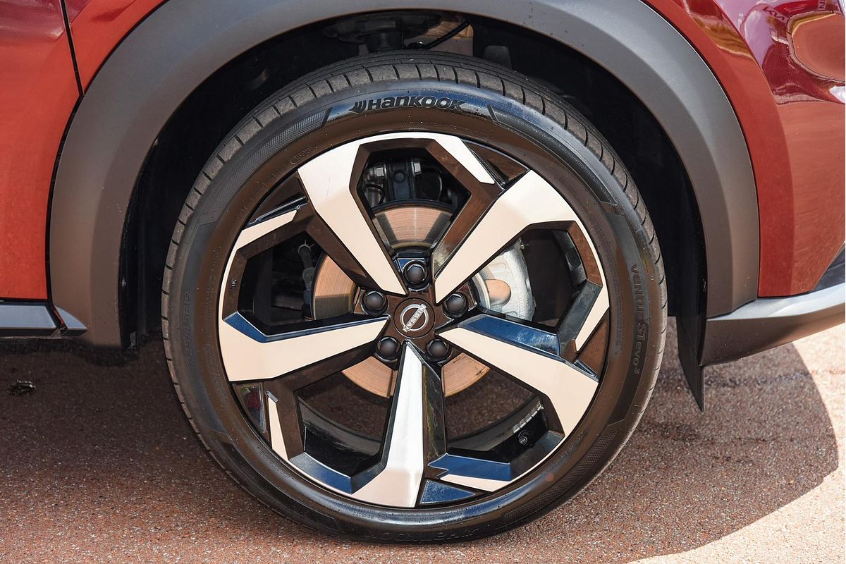 2023 Nissan JUKE ST-L F16