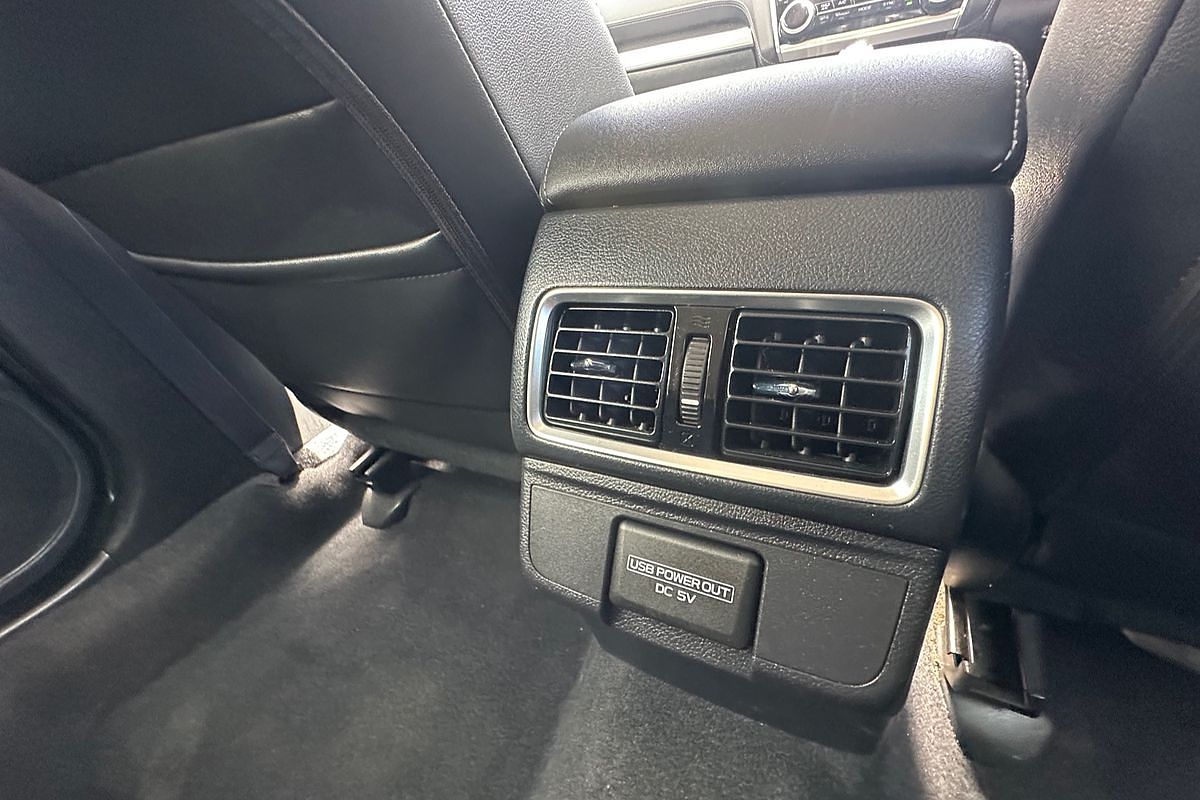 2017 Subaru Outback 2.0D Premium 5GEN