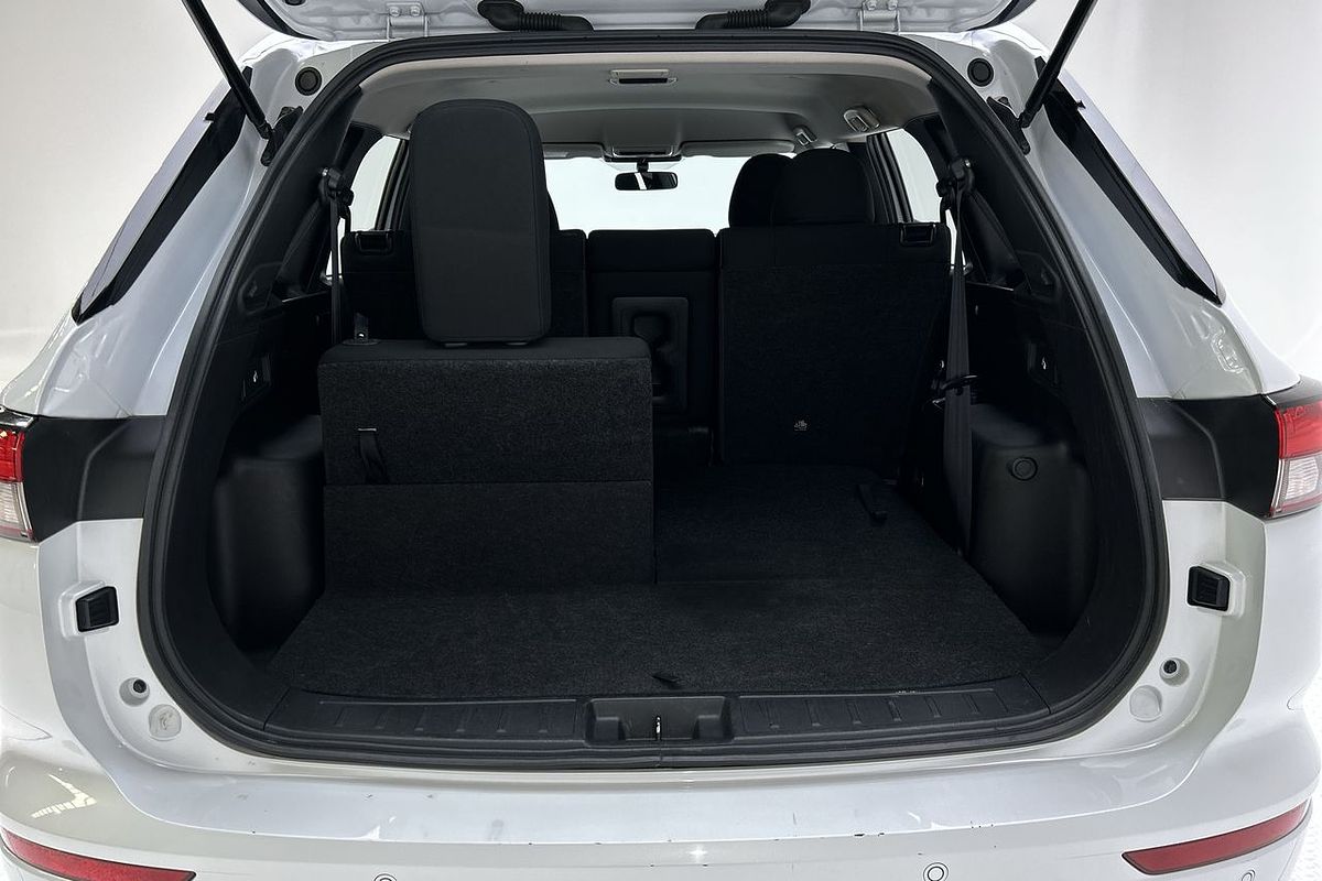 2023 Mitsubishi Outlander ES ZM