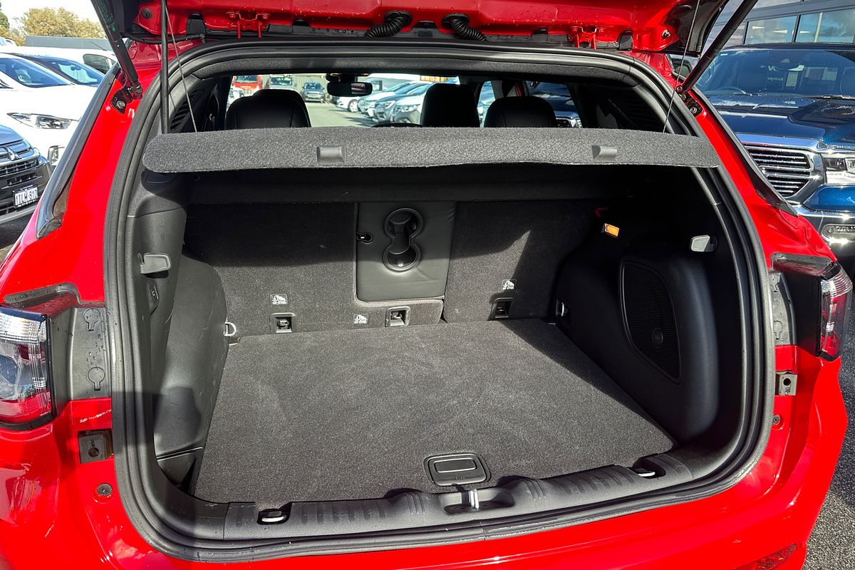 2023 Jeep Compass S-Limited M6