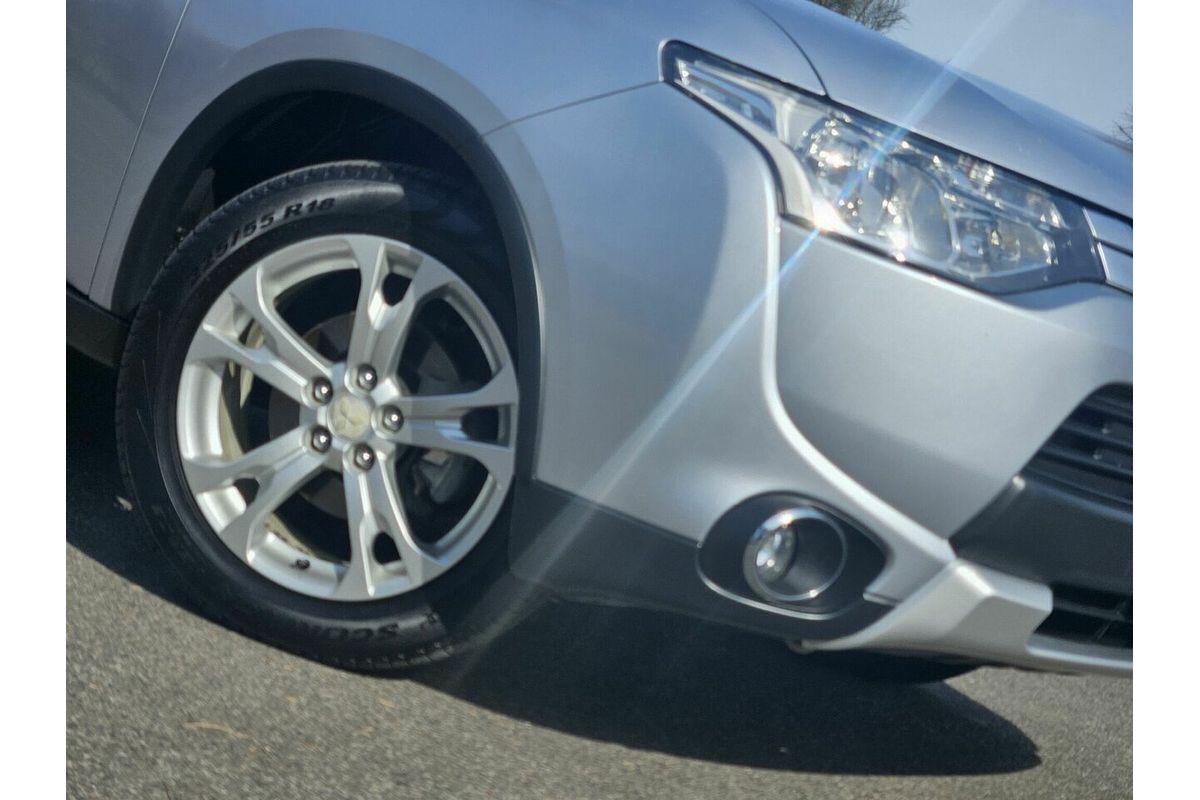 2014 Mitsubishi Outlander ES (4x2) ZJ MY14