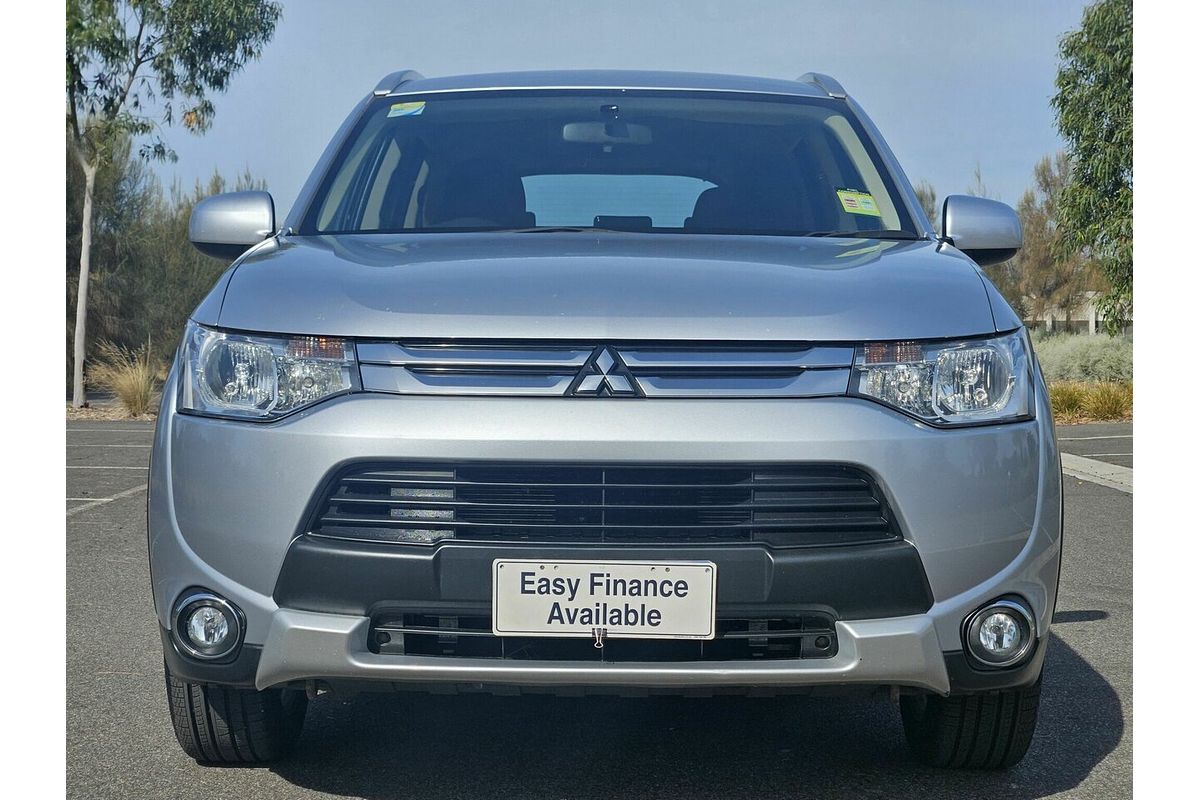 2014 Mitsubishi Outlander ES (4x2) ZJ MY14