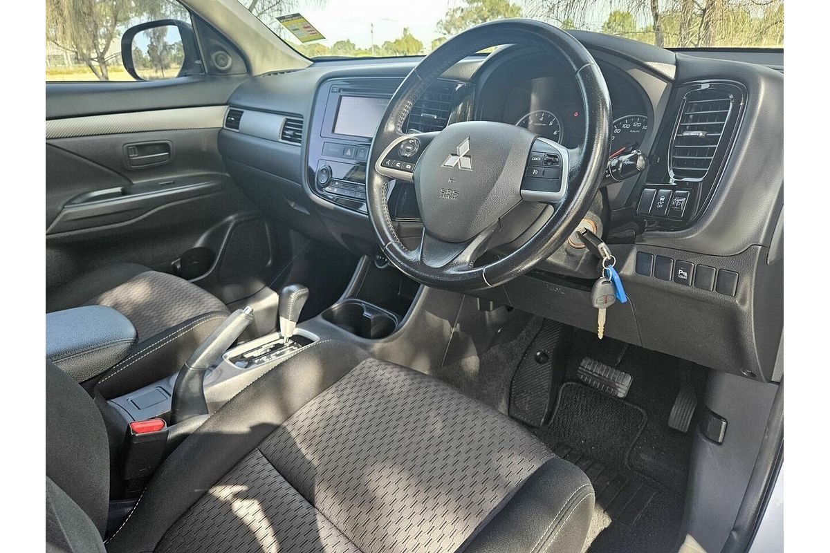 2014 Mitsubishi Outlander ES (4x2) ZJ MY14