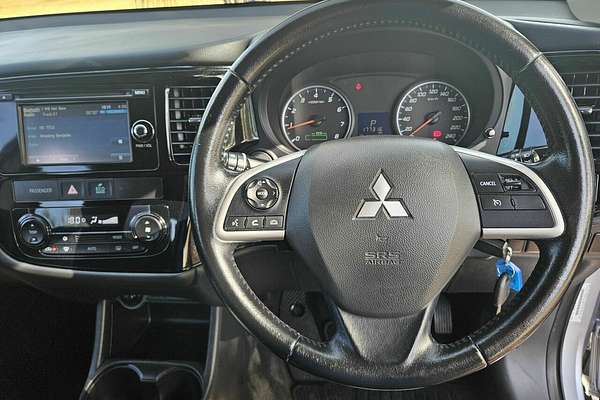 2014 Mitsubishi Outlander ES (4x2) ZJ MY14