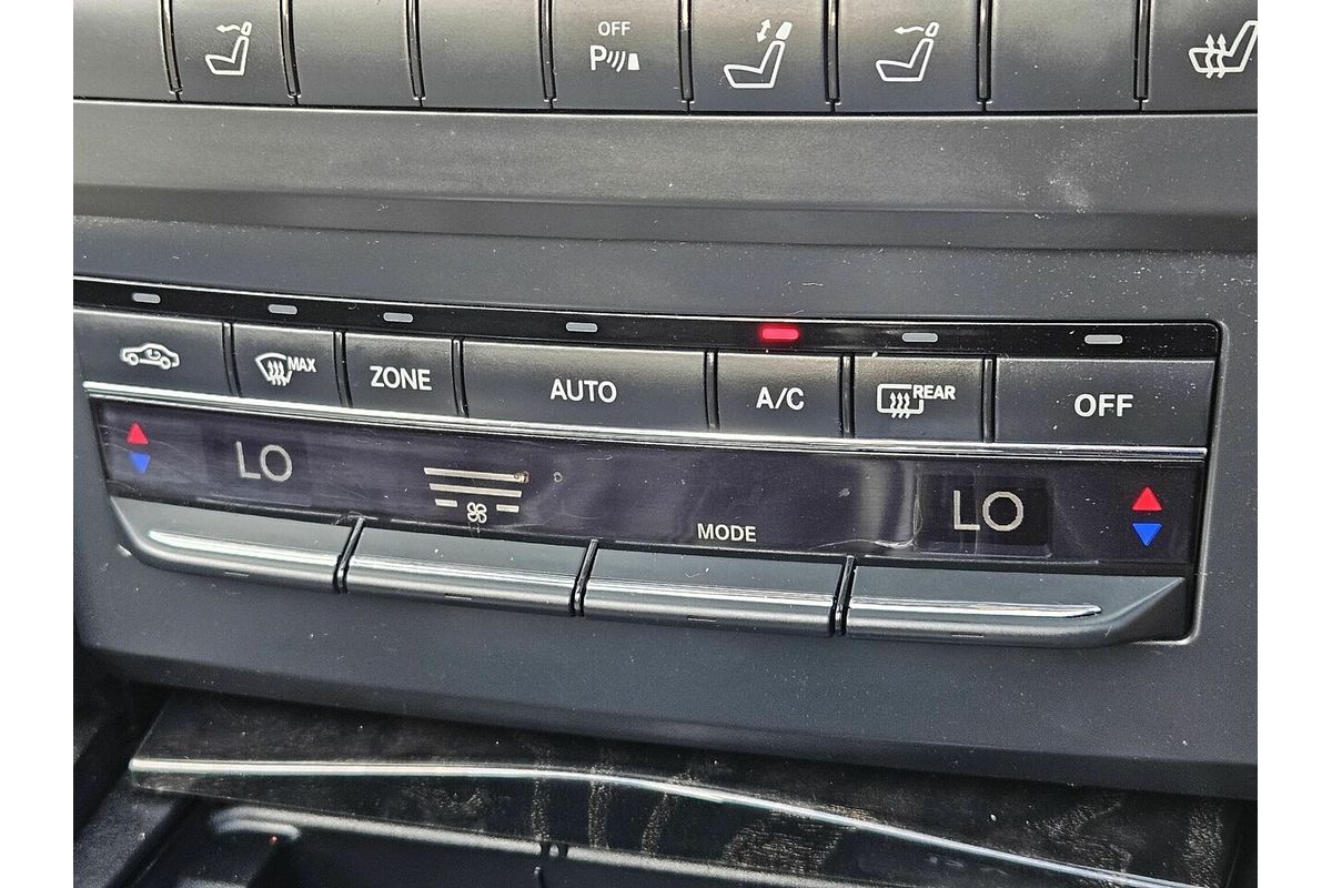 2011 Mercedes-Benz E350 Avantgarde 207