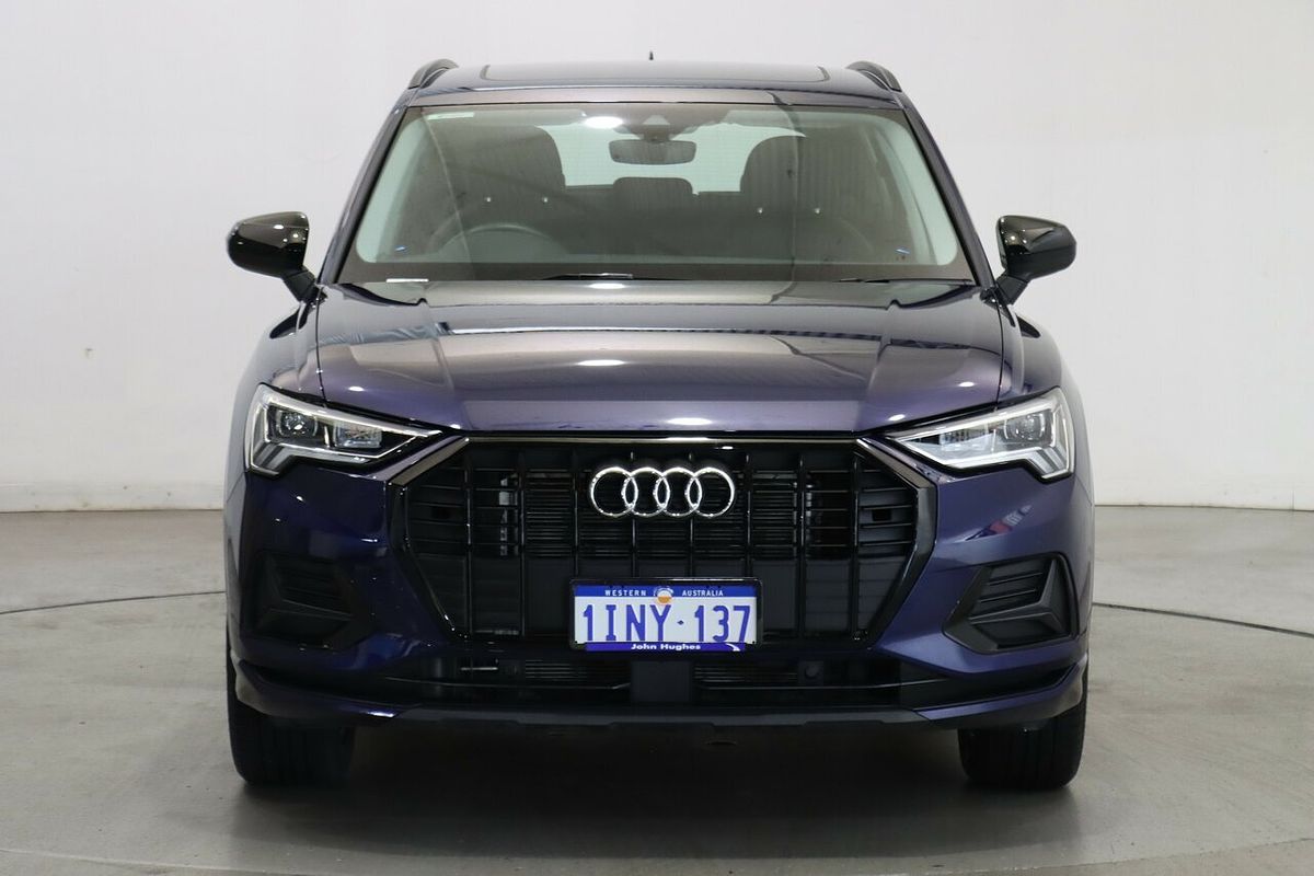 2023 Audi Q3 35 TFSI Dynamic Black F3