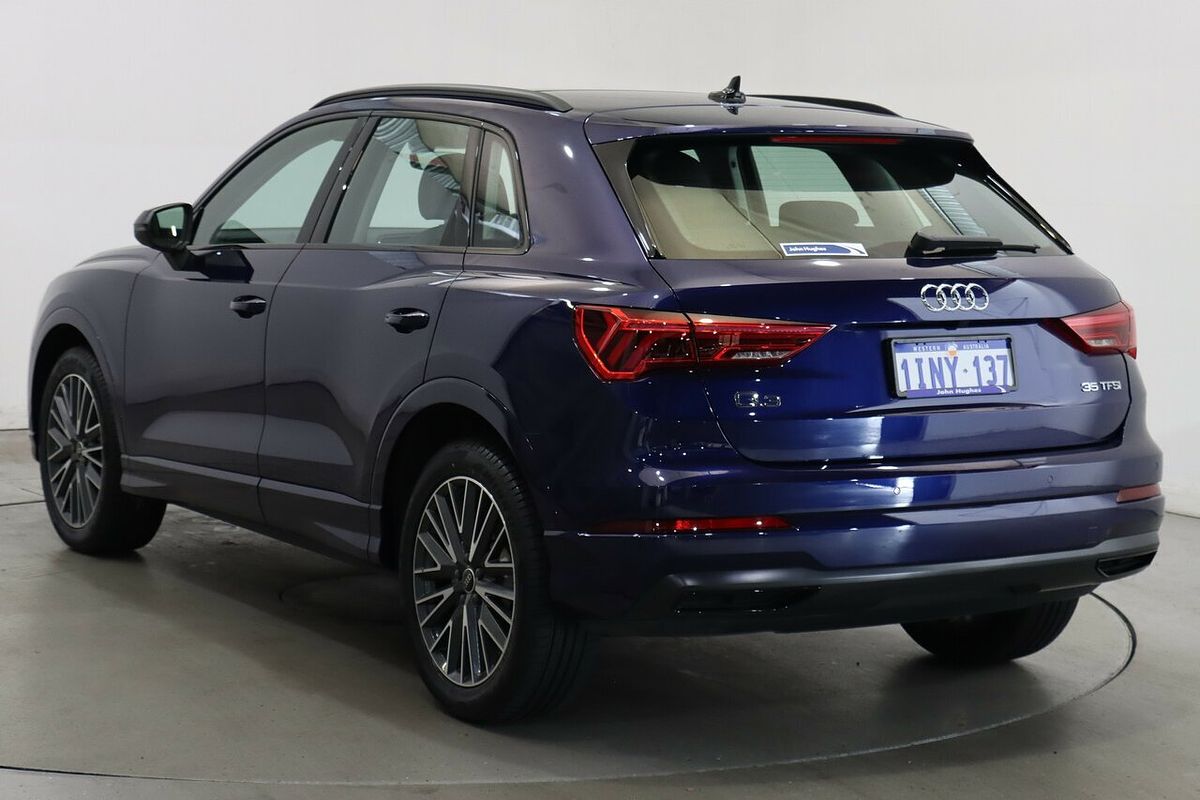 2023 Audi Q3 35 TFSI Dynamic Black F3