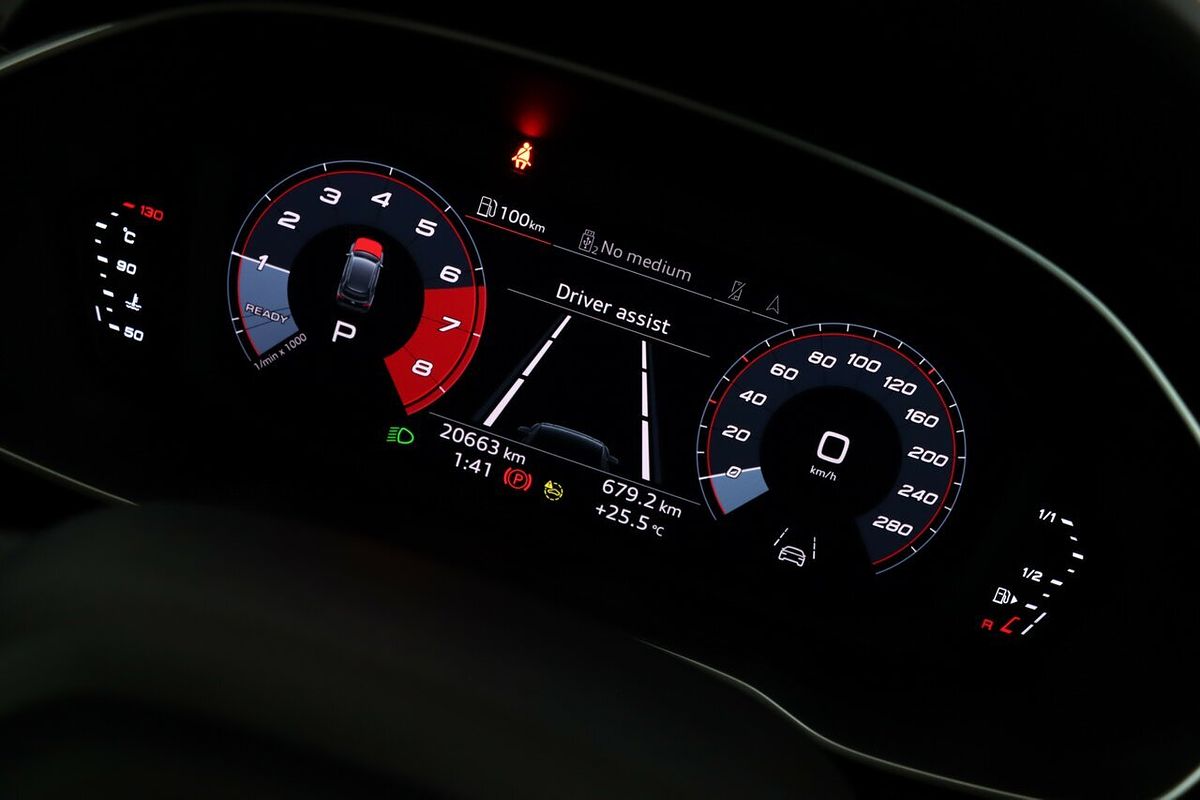 2023 Audi Q3 35 TFSI Dynamic Black F3