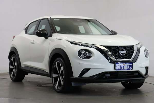 2023 Nissan JUKE ST-L F16