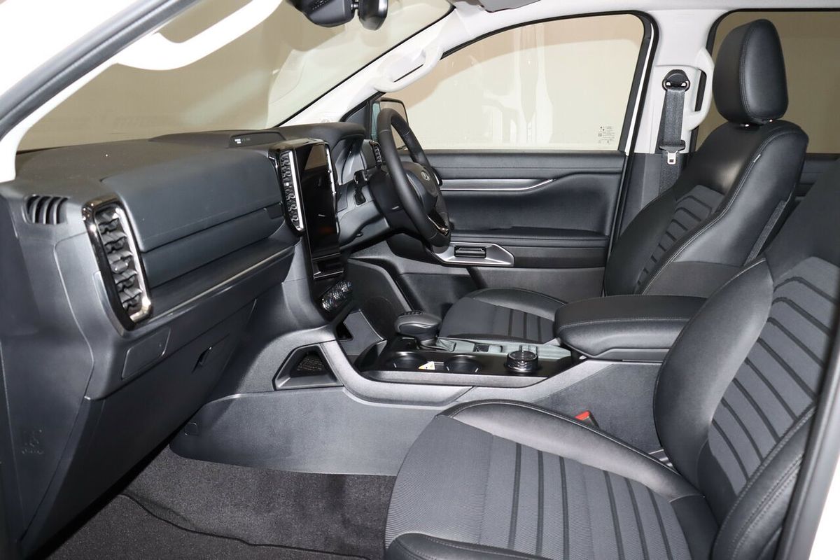 2025 Ford Everest Sport
