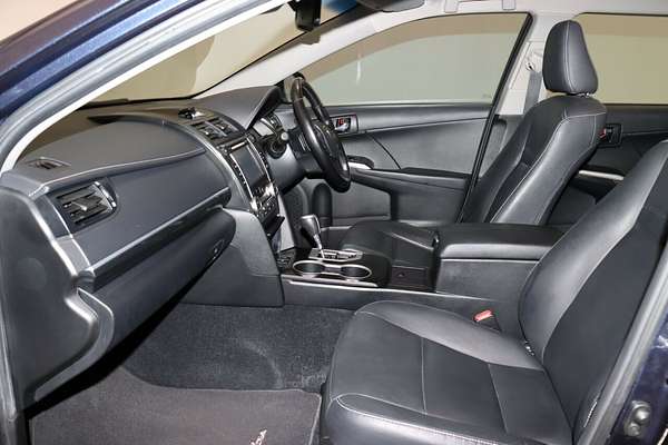 2015 Toyota Camry Atara SL ASV50R