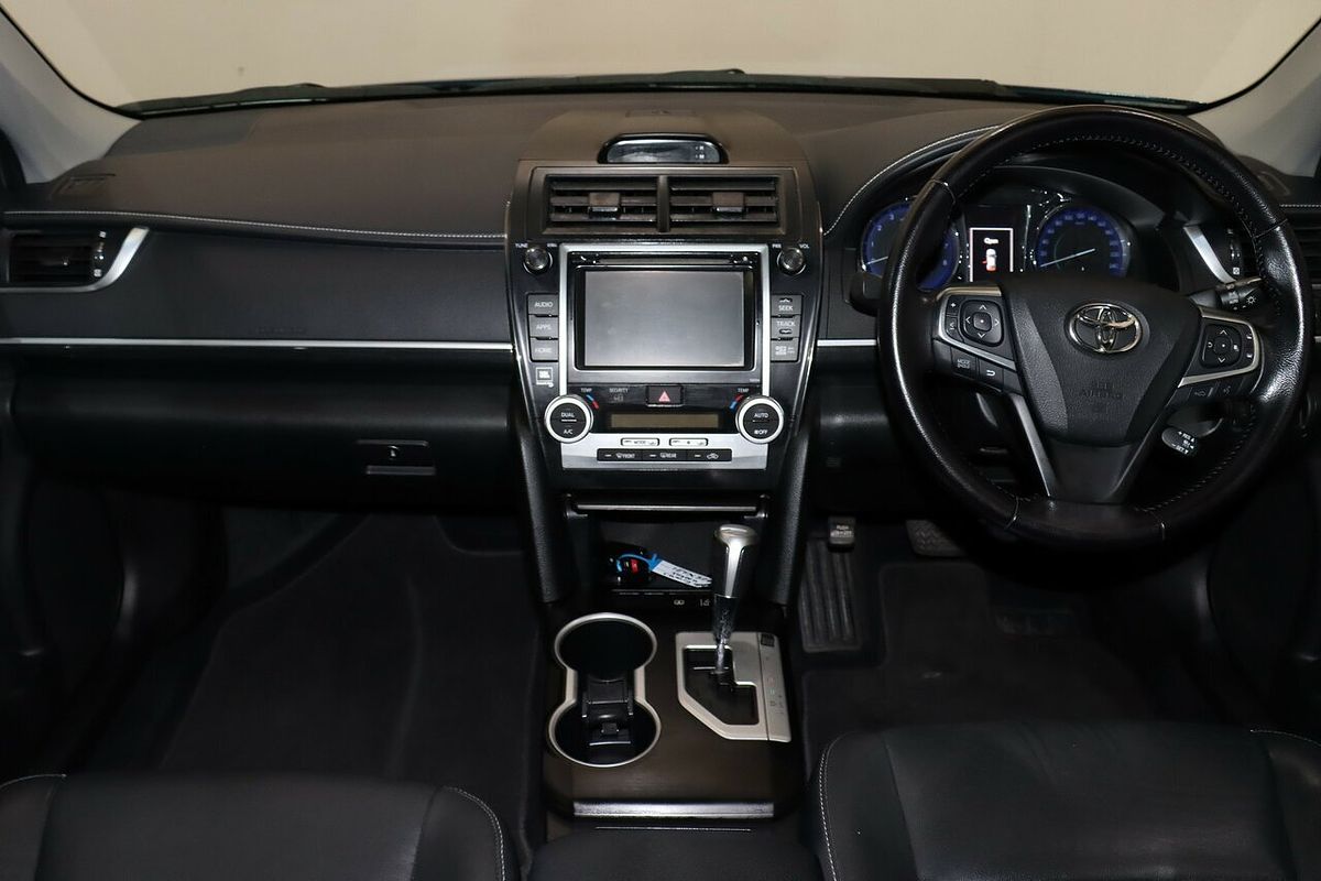 2015 Toyota Camry Atara SL ASV50R