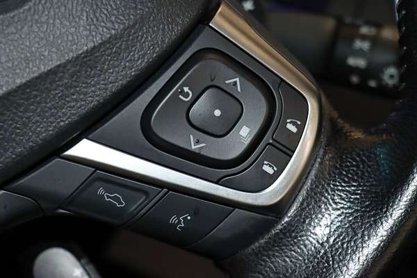 2015 Toyota Camry Atara SL ASV50R