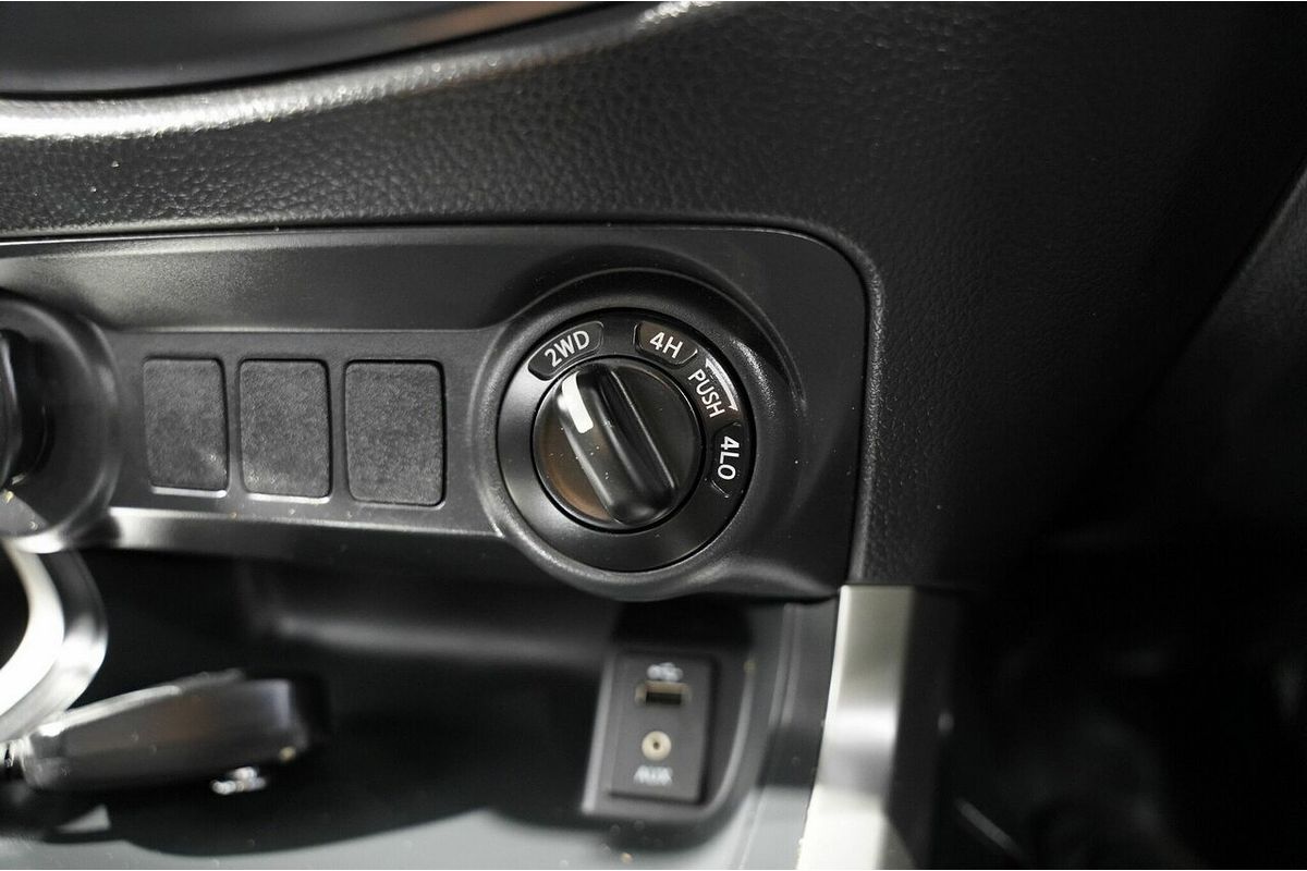 2017 Nissan Navara RX D23 Series 2 4X4