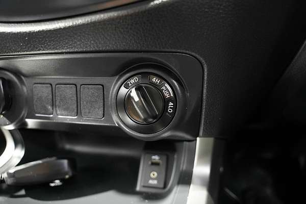 2017 Nissan Navara RX D23 Series 2 4X4