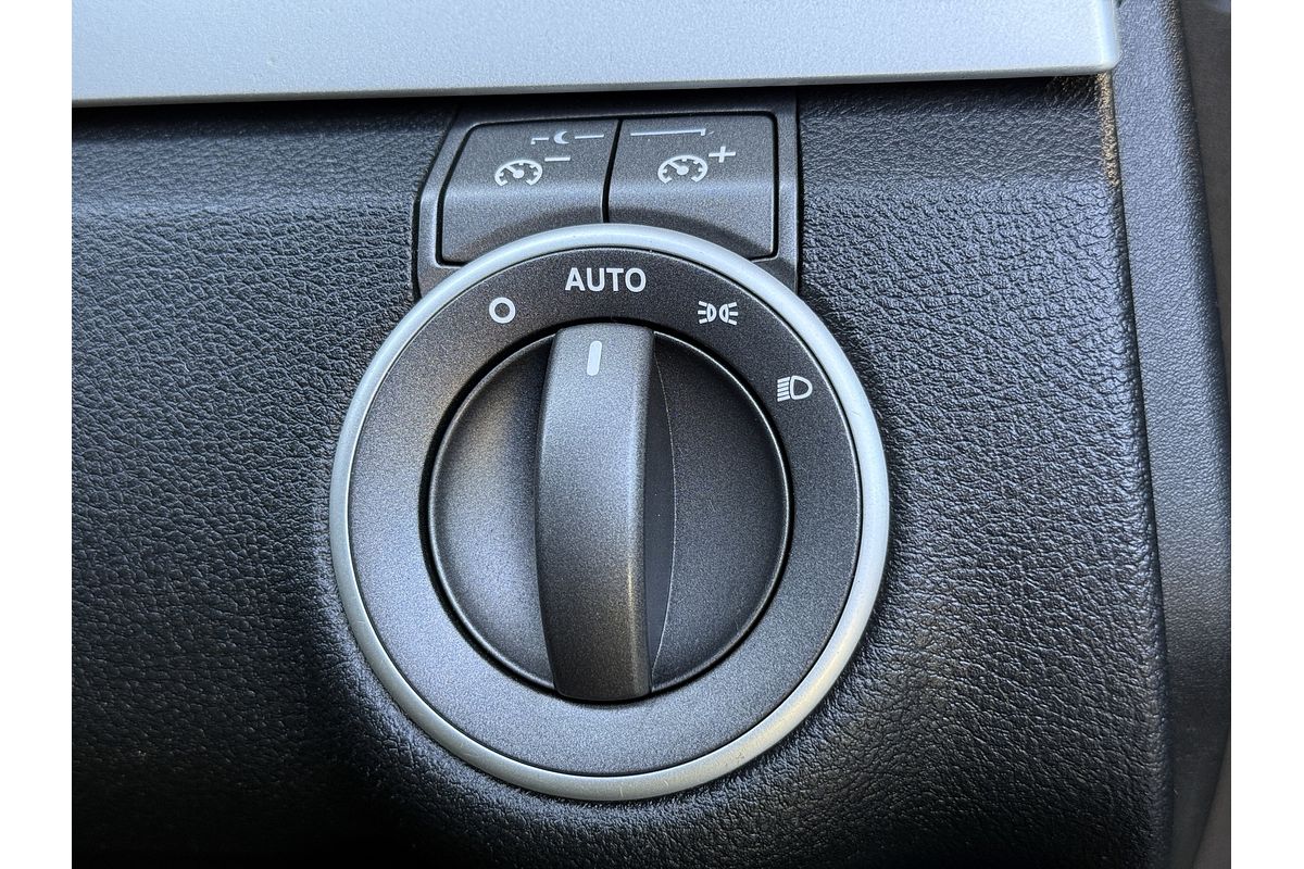 2008 Holden Commodore Lumina VE