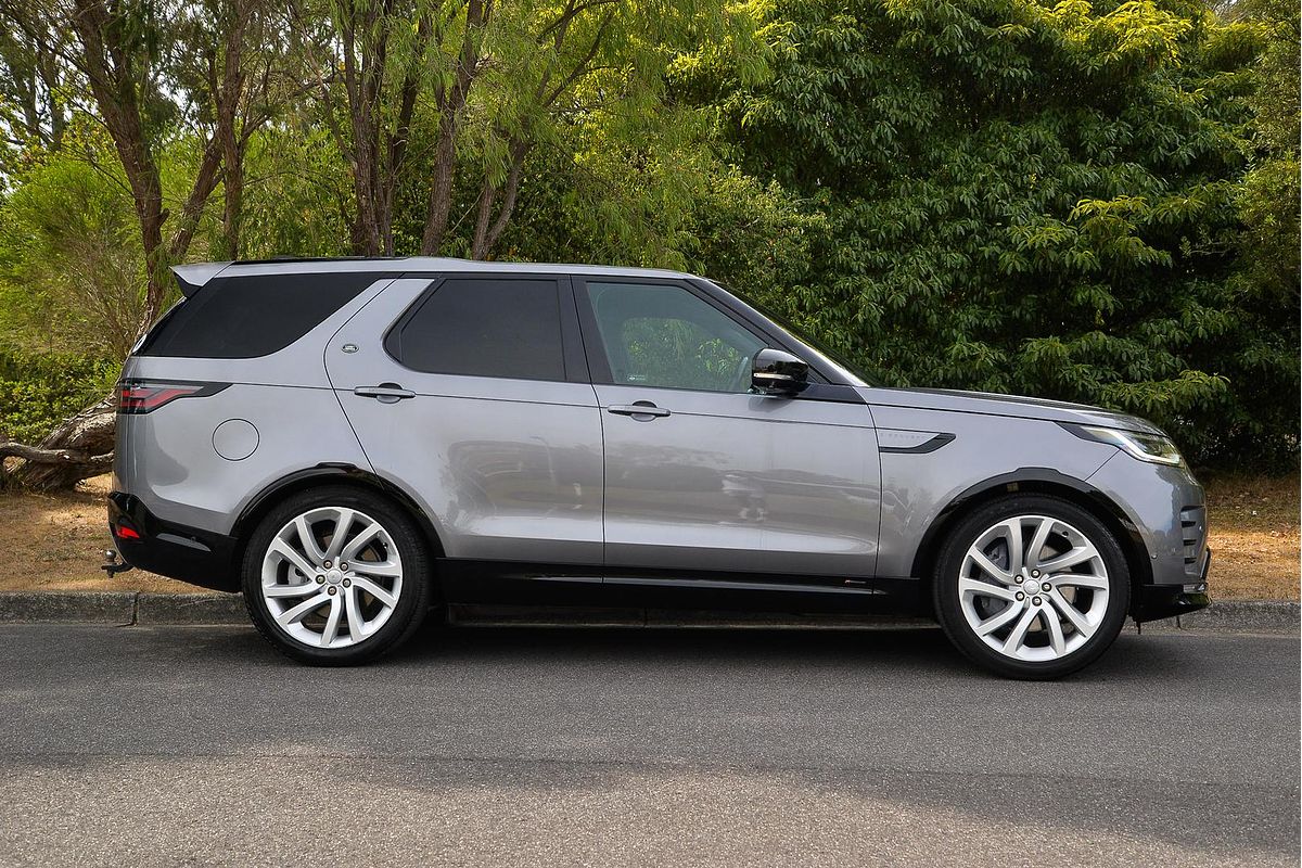 2022 Land Rover Discovery P360 R-Dynamic HSE Series 5