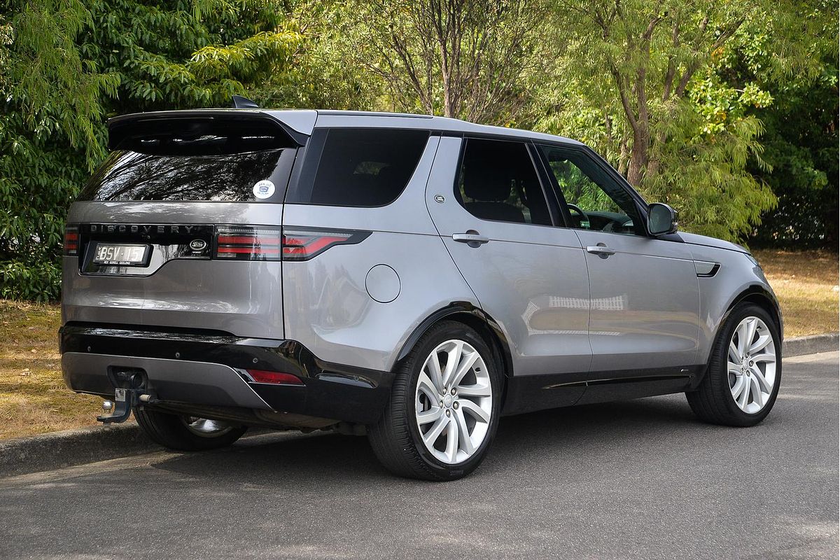 2022 Land Rover Discovery P360 R-Dynamic HSE Series 5