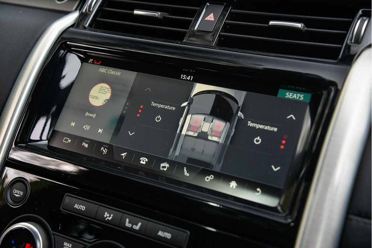 2019 Land Rover Discovery SD6 HSE Series 5