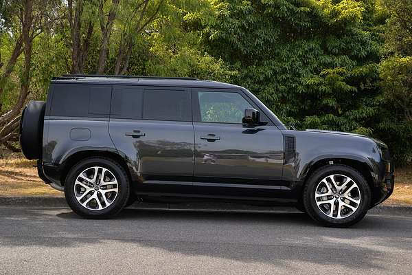 2025 Land Rover Defender 110 D350 X-Dynamic HSE L663