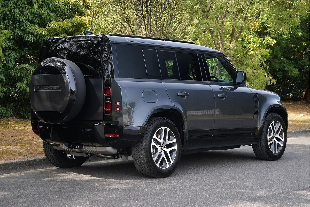 2025 Land Rover Defender 110 D350 X-Dynamic HSE L663